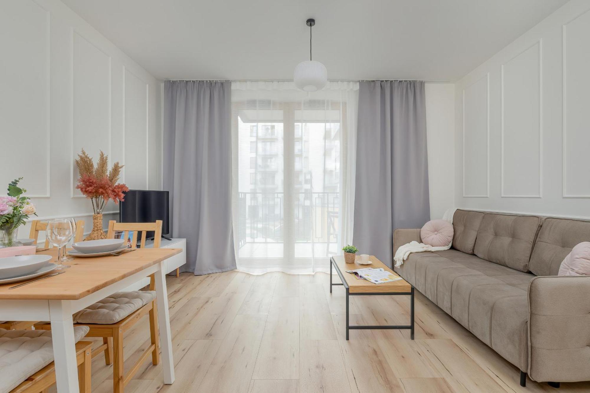 Cozy Apartment Orawska With Balcony By Noclegi Renters كراكوفيا المظهر الخارجي الصورة